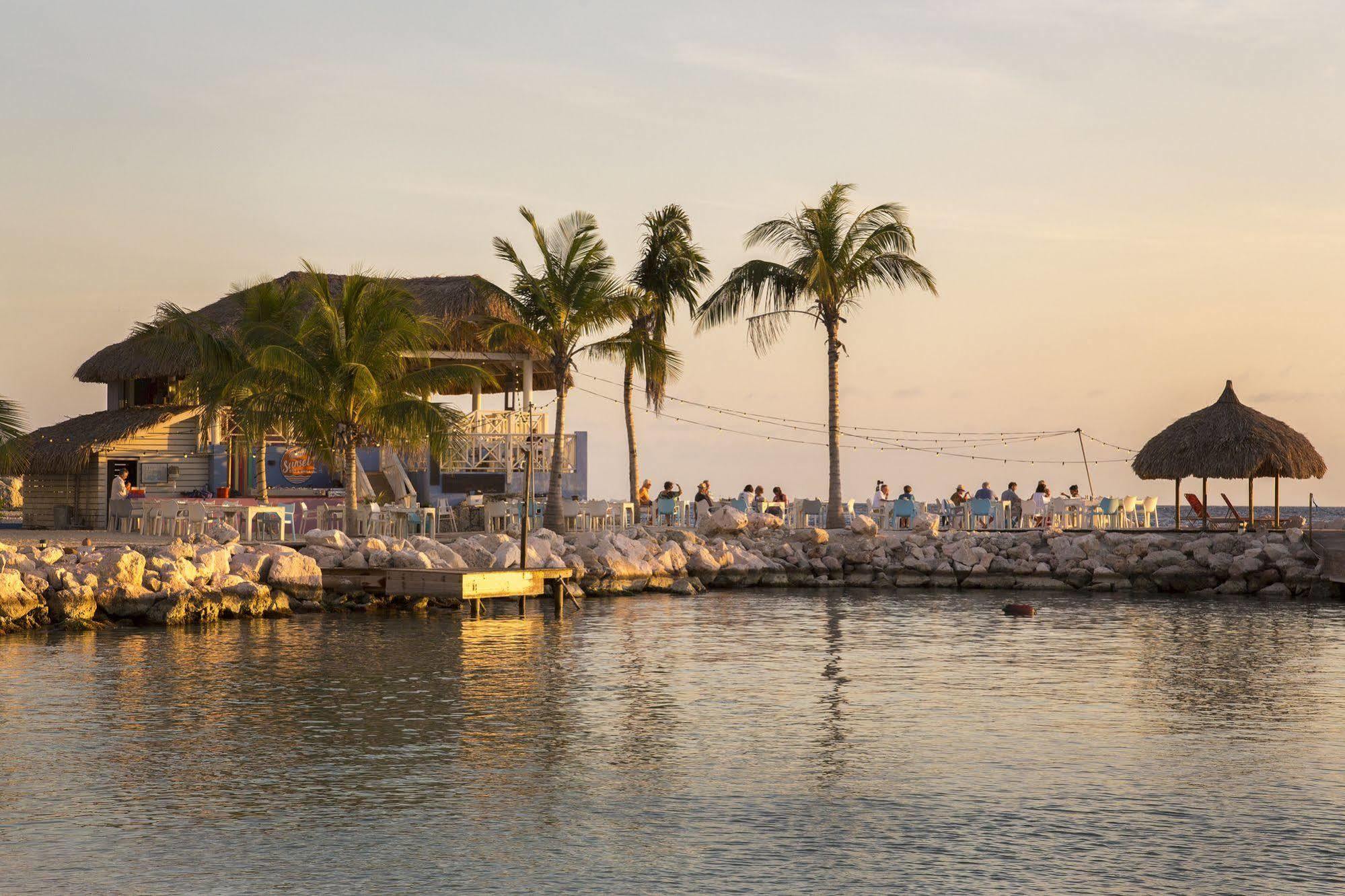 Blue Bay Lodges Curacao Exterior foto